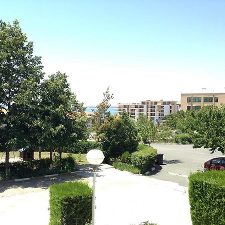 סבטי ולאס Yanis Guest House מראה חיצוני תמונה
